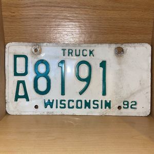 Vintage 1992 Wisconsin Truck License Plate 8191 DA